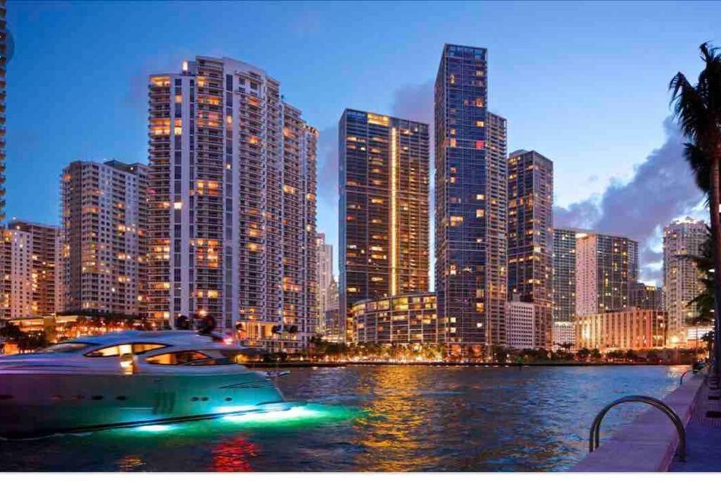 New Luxurious Studio Private In The Heart Of Miami Exterior photo